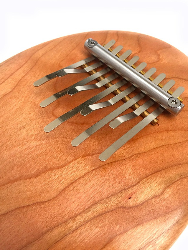 1Kalimba Olive La 432hz 9 notes